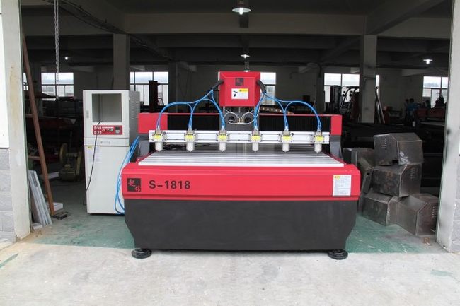 máy cnc 1