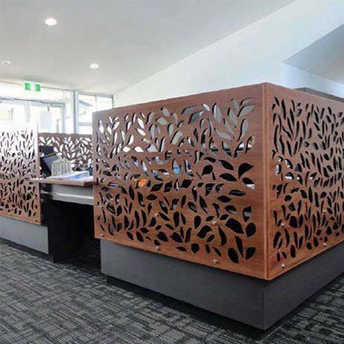Vách ngăn showroom nội thất